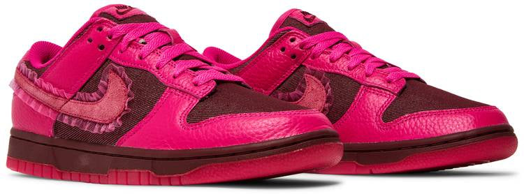 Wmns Dunk Low  Valentine s Day  DQ9324-600